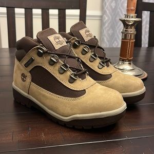 Timberland Field Boots 40757 Moss Youth Boys Girls new Size 2